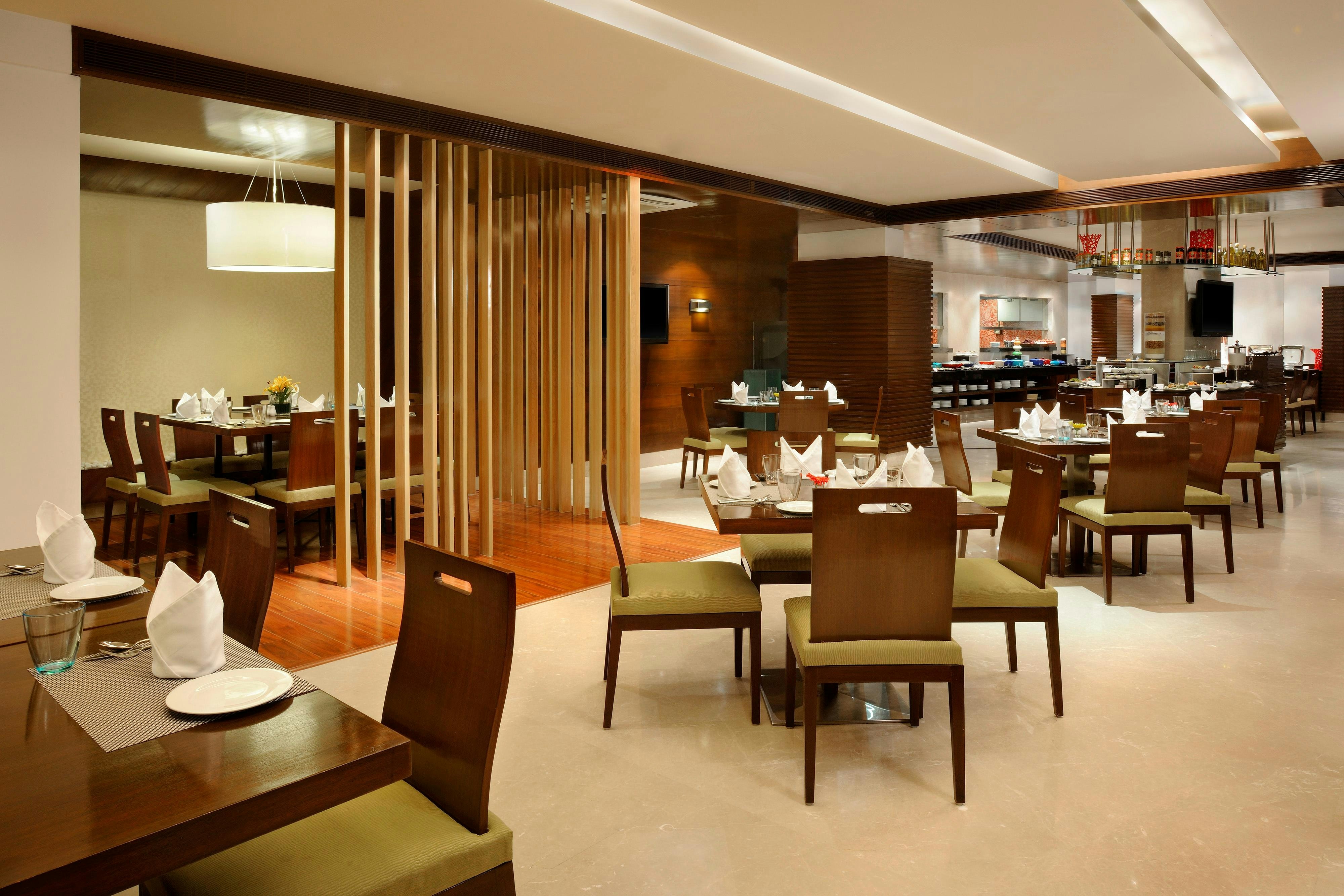 Four Points By Sheraton Ahmedabad 29/41