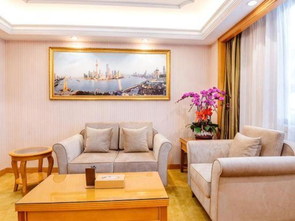 Vienna International Hotel (Shanghai Dishui Lake Lingang New City) 47/64