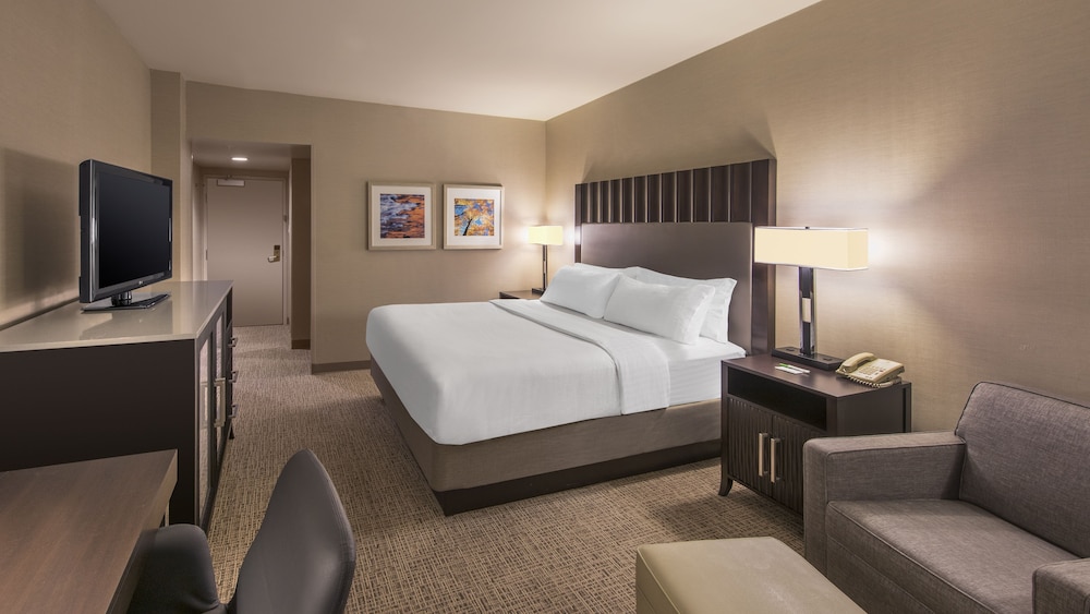 Holiday Inn Denver Lakewood 11/61