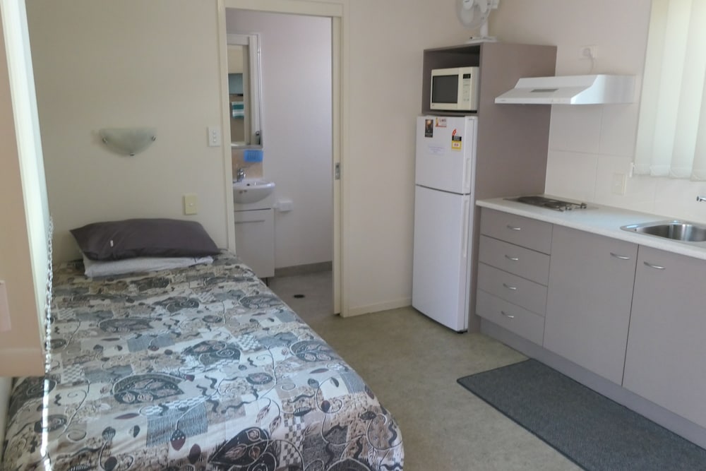 Mt Isa City Motel 11/42