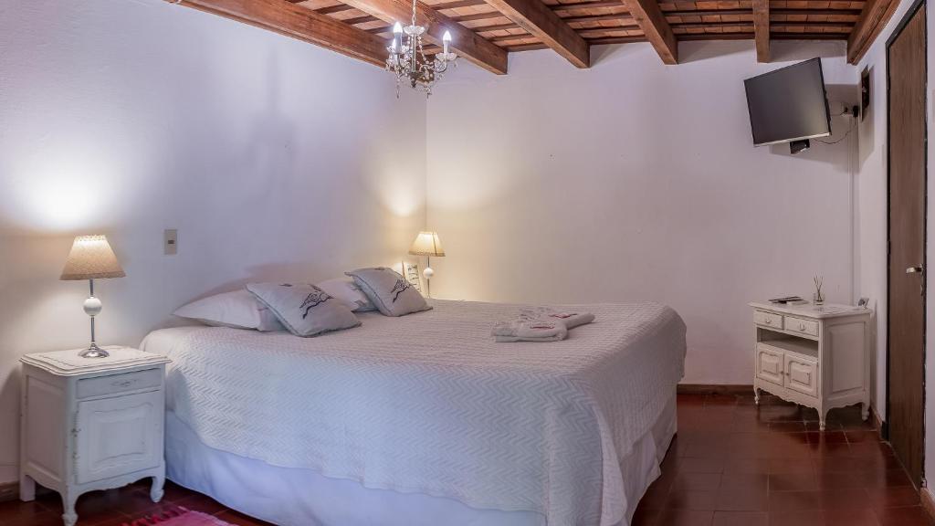 غرفة قياسية بسرير مزدوج، POSADA DE LA FLOR 2/2