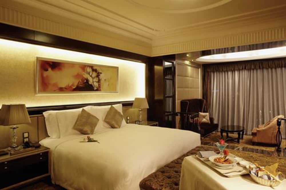 Chateau Star River Pudong Shanghai 12/38