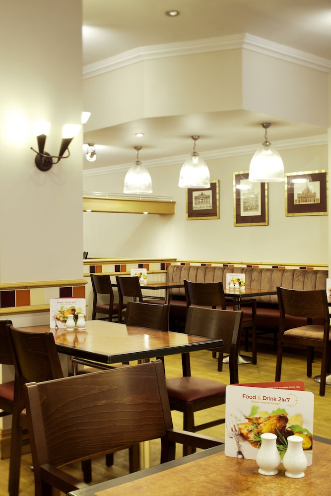 ibis Carlisle City Centre 49/65