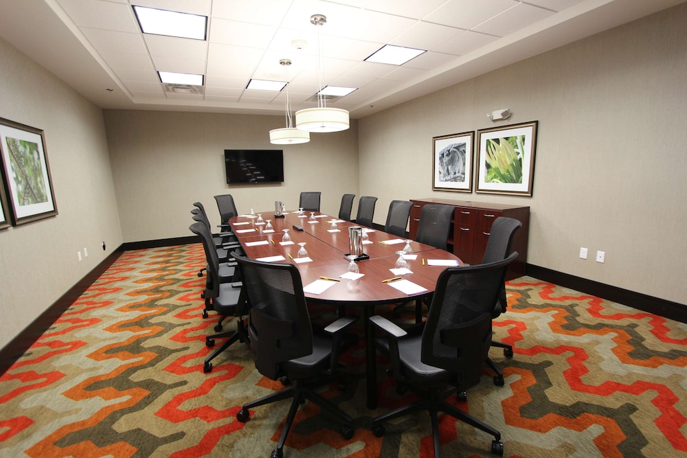 Hilton Garden Inn Findlay 62/80