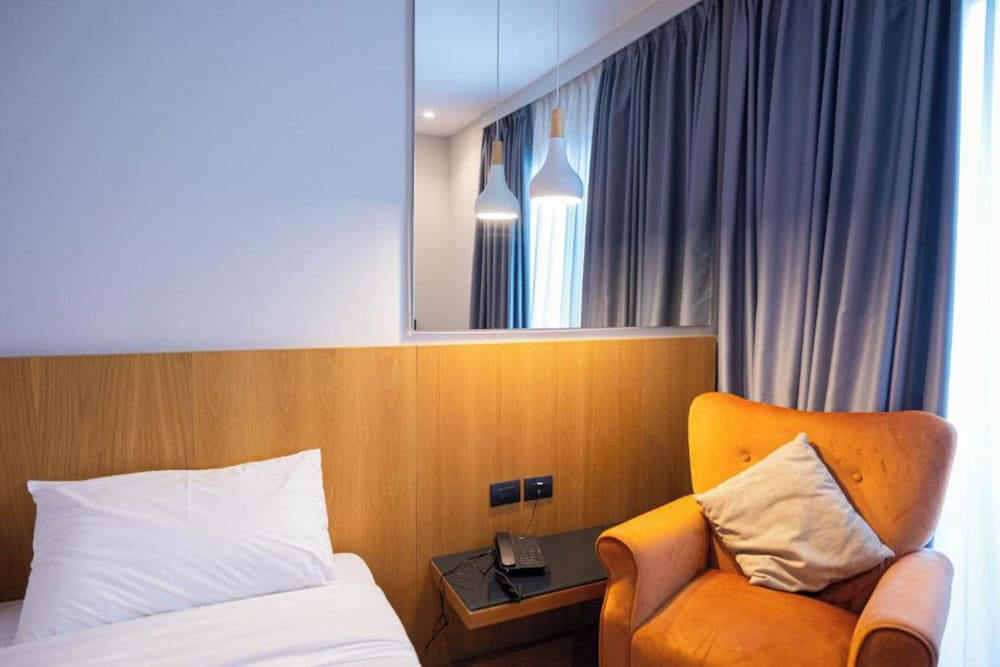 Duka Hotel 30/45