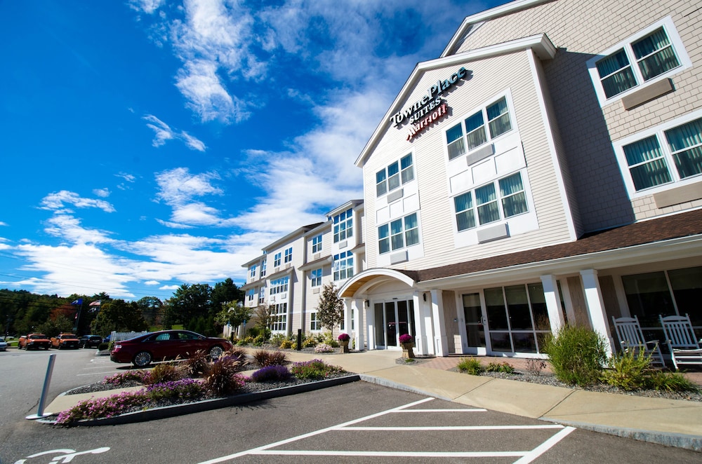 TownePlace Suites Laconia Gilford 1/33