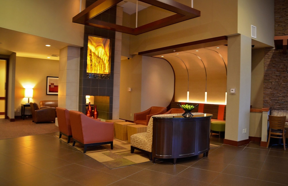 Hyatt Place North Charleston 30/44
