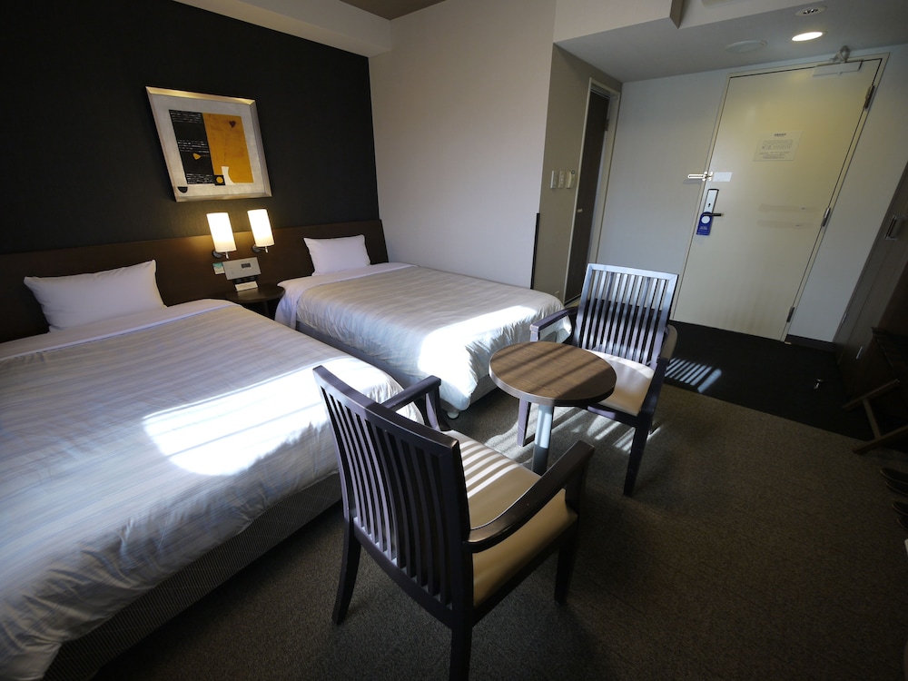 Hotel Route-Inn Ichinoseki Inter 11/53