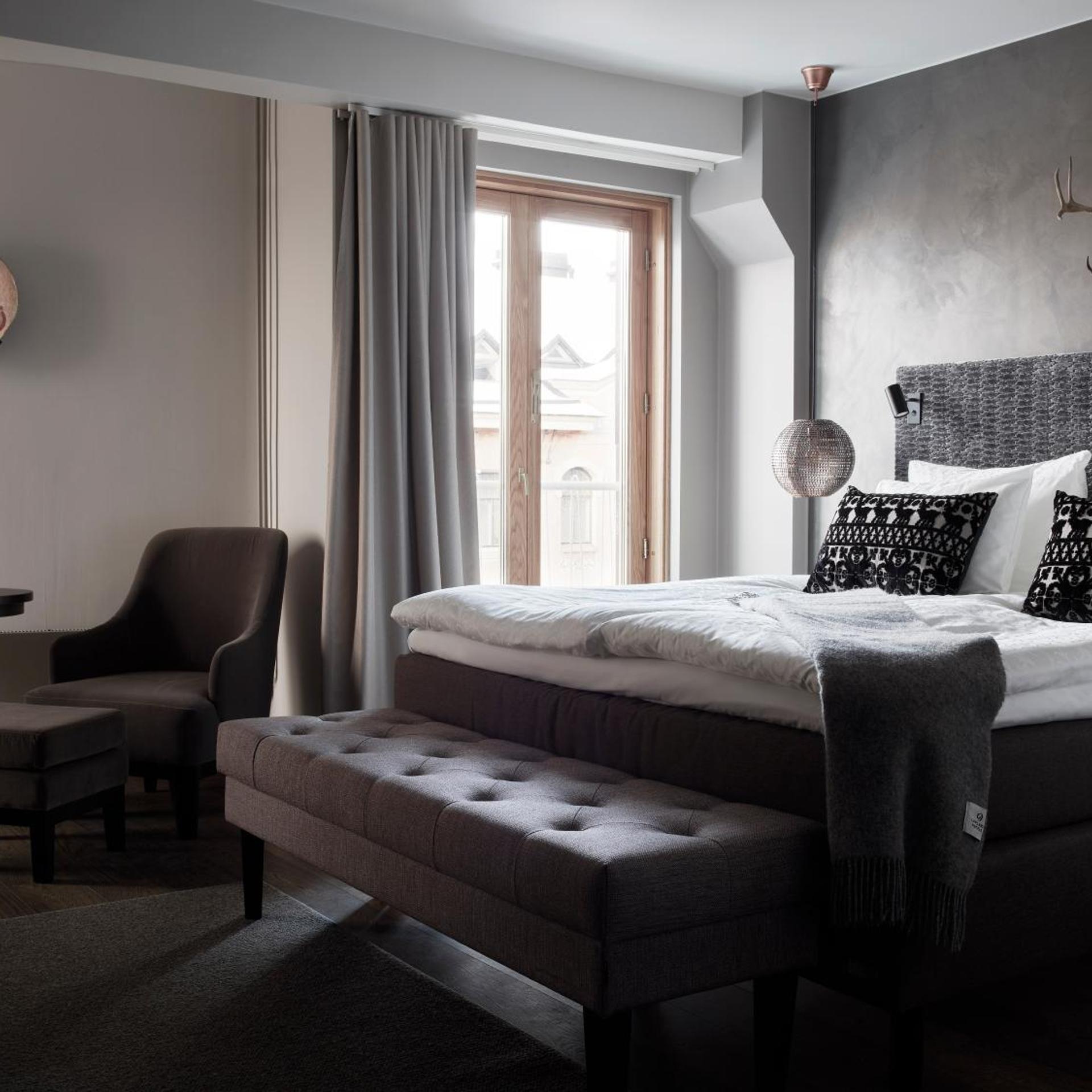 Mystique, Deluxe, Double Bed, French Balcony, Sauna