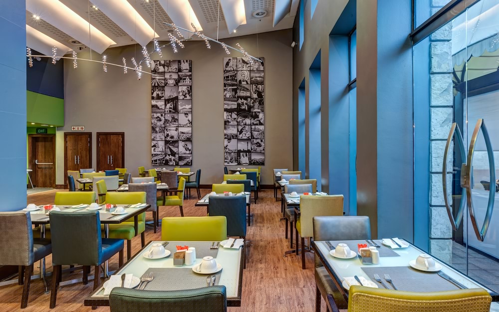 Sunsquare Montecasino 52/66