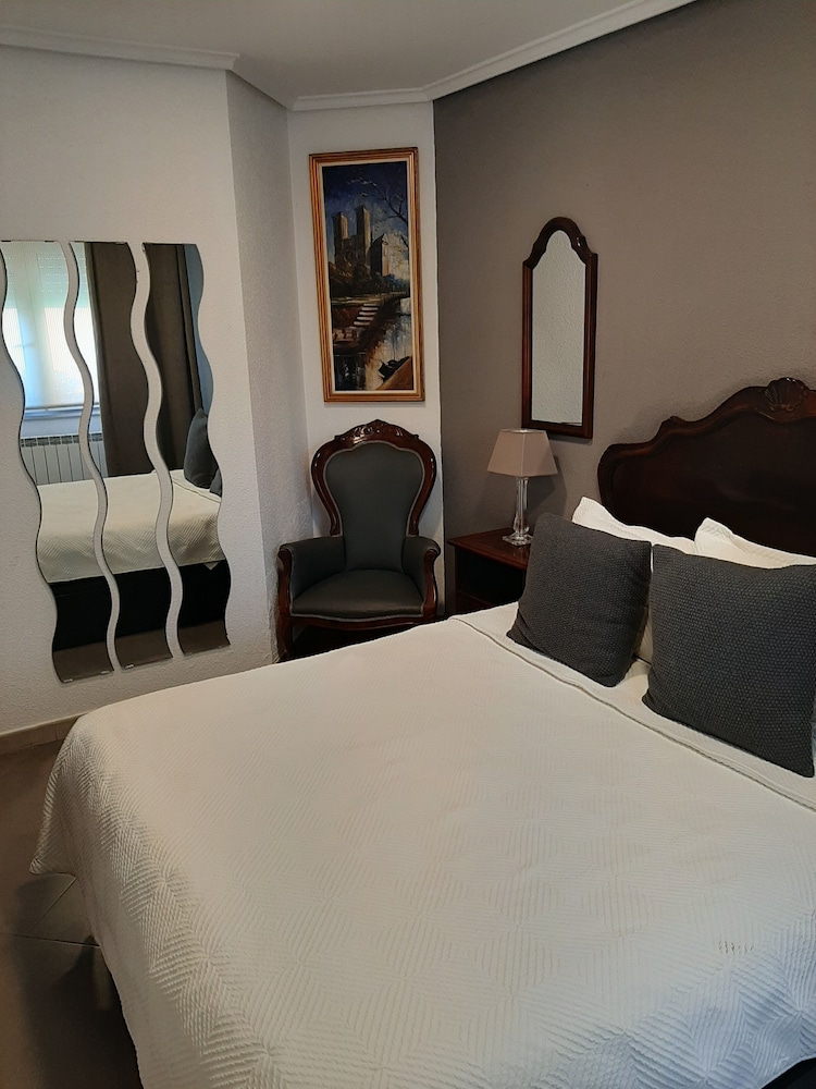 APARTAMENTOS LAS BRISAS 7/49