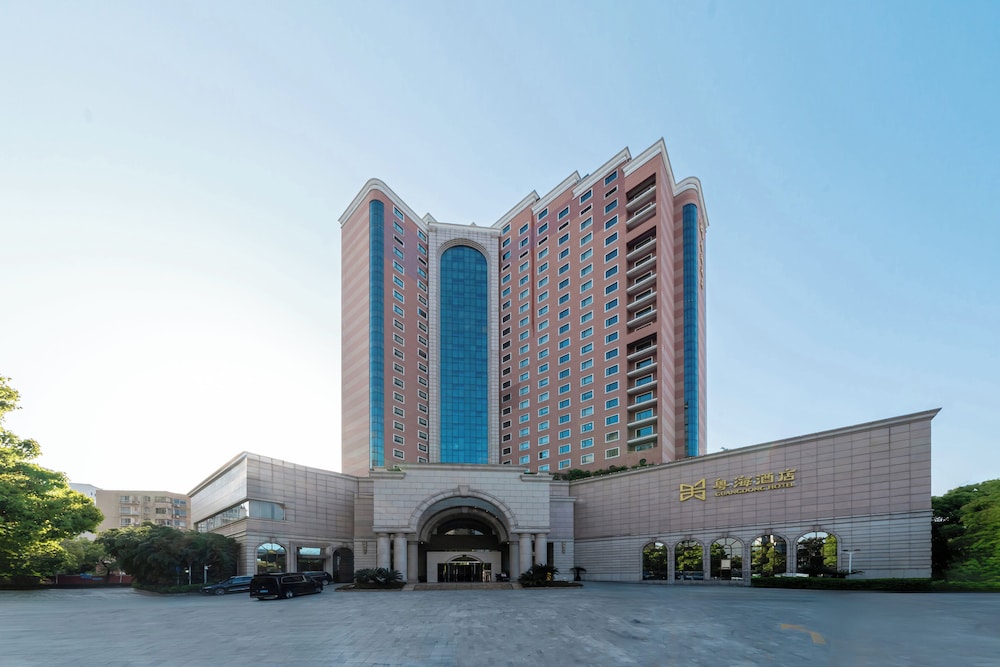 Guangdong Hotel Shanghai 35/38