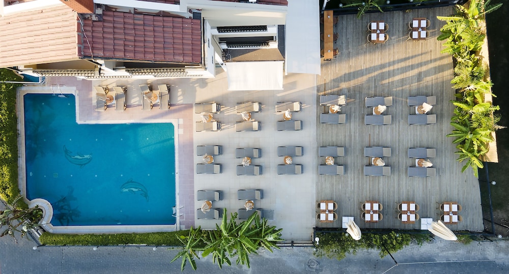Aegean Princess Apart Hotel 8/50