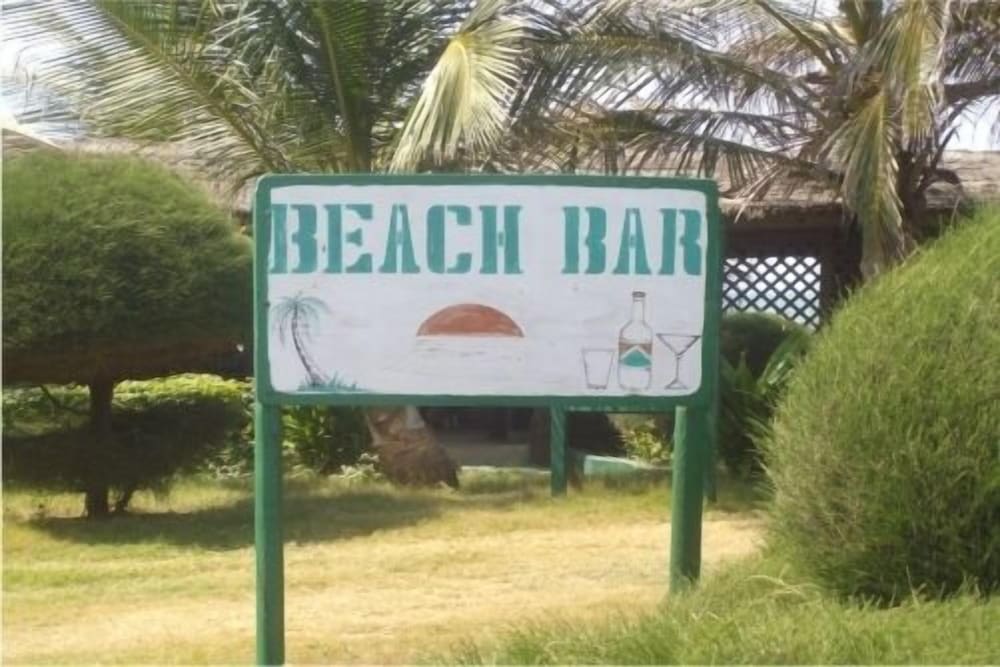 Holiday Beach Club 27/34