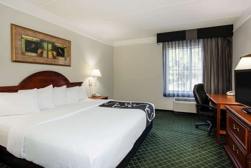 La Quinta Inn & Suites by Wyndham Melbourne Viera 18/56