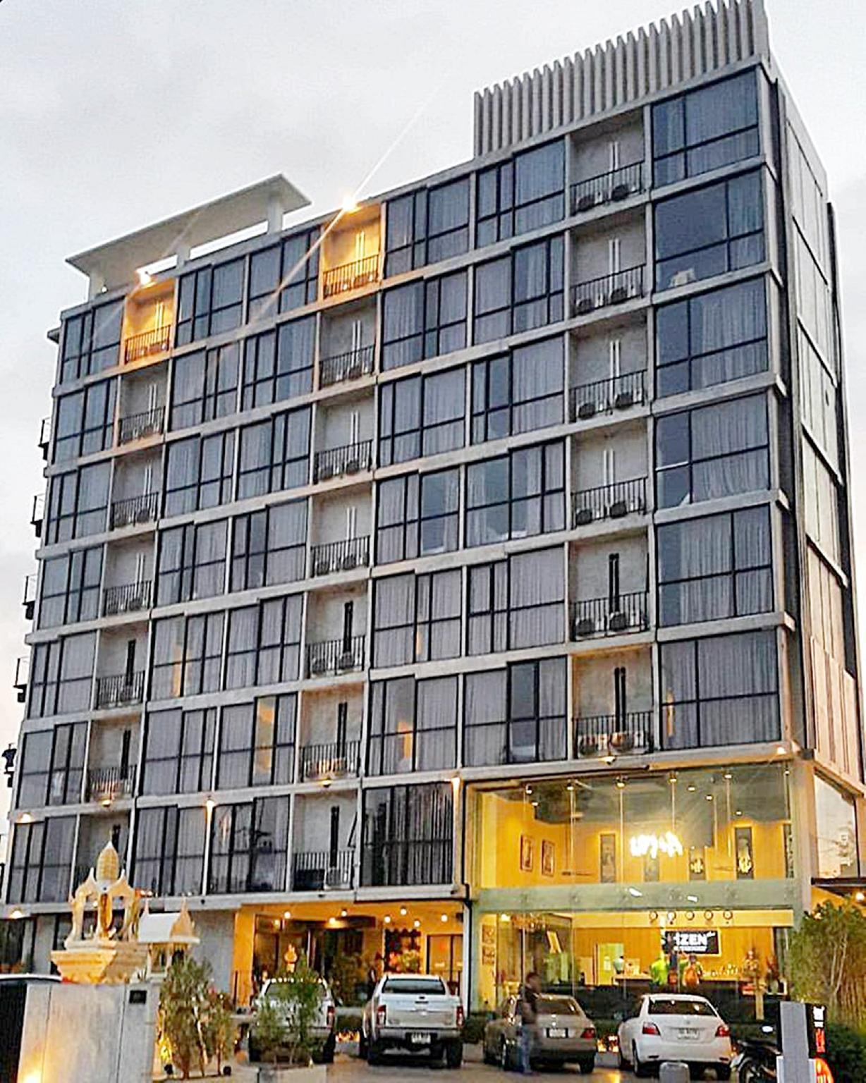 Izen Plus Budget Hotel & Residences 1/57