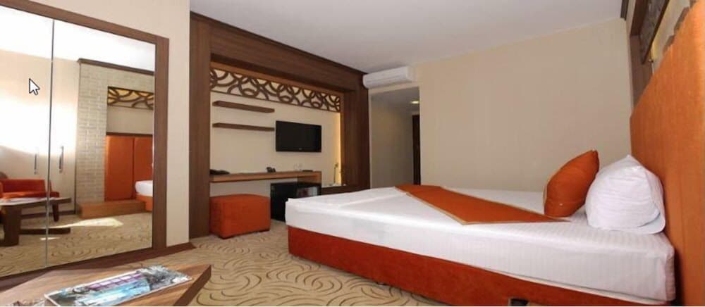 Hotel Labella Bergama 11/24