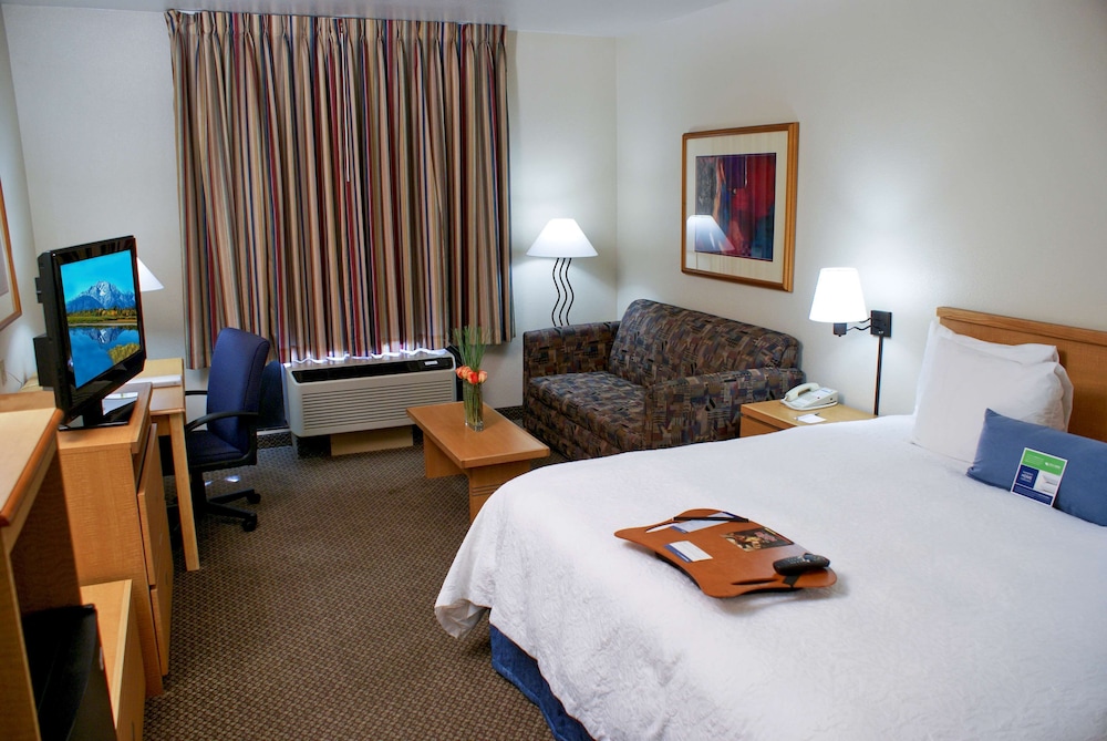 Hampton Inn Las Vegas Summerlin 12/38
