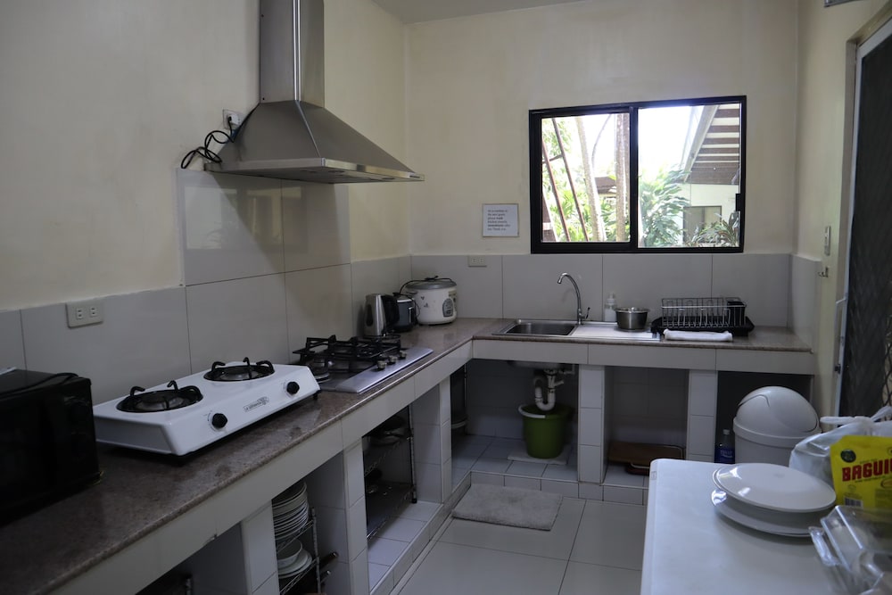 Domicilio Lorenzo Apartelle 69/71