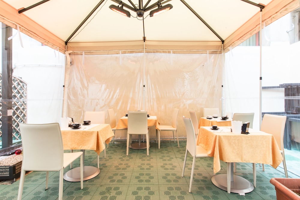 HOTEL AGLI ARTISTI 17/32