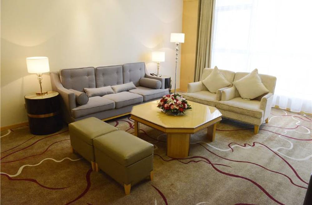 Wyndham Garden Yiwu Intl Trade City 48/62