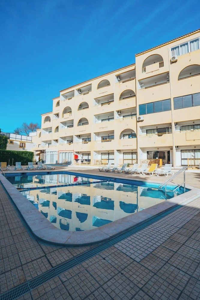 Eirasol Apartamentos 1/17