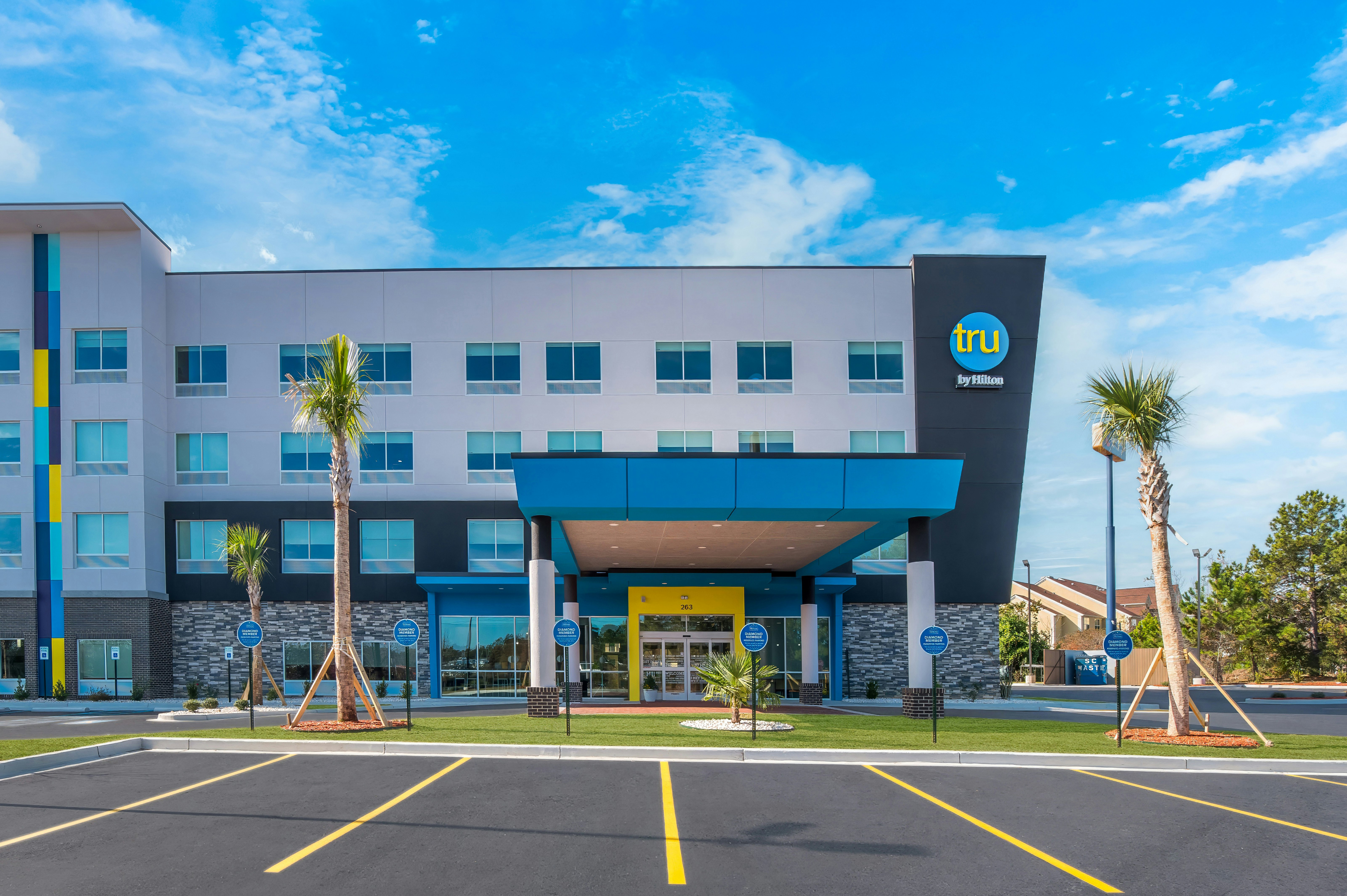 Tru by Hilton Santee 23/25