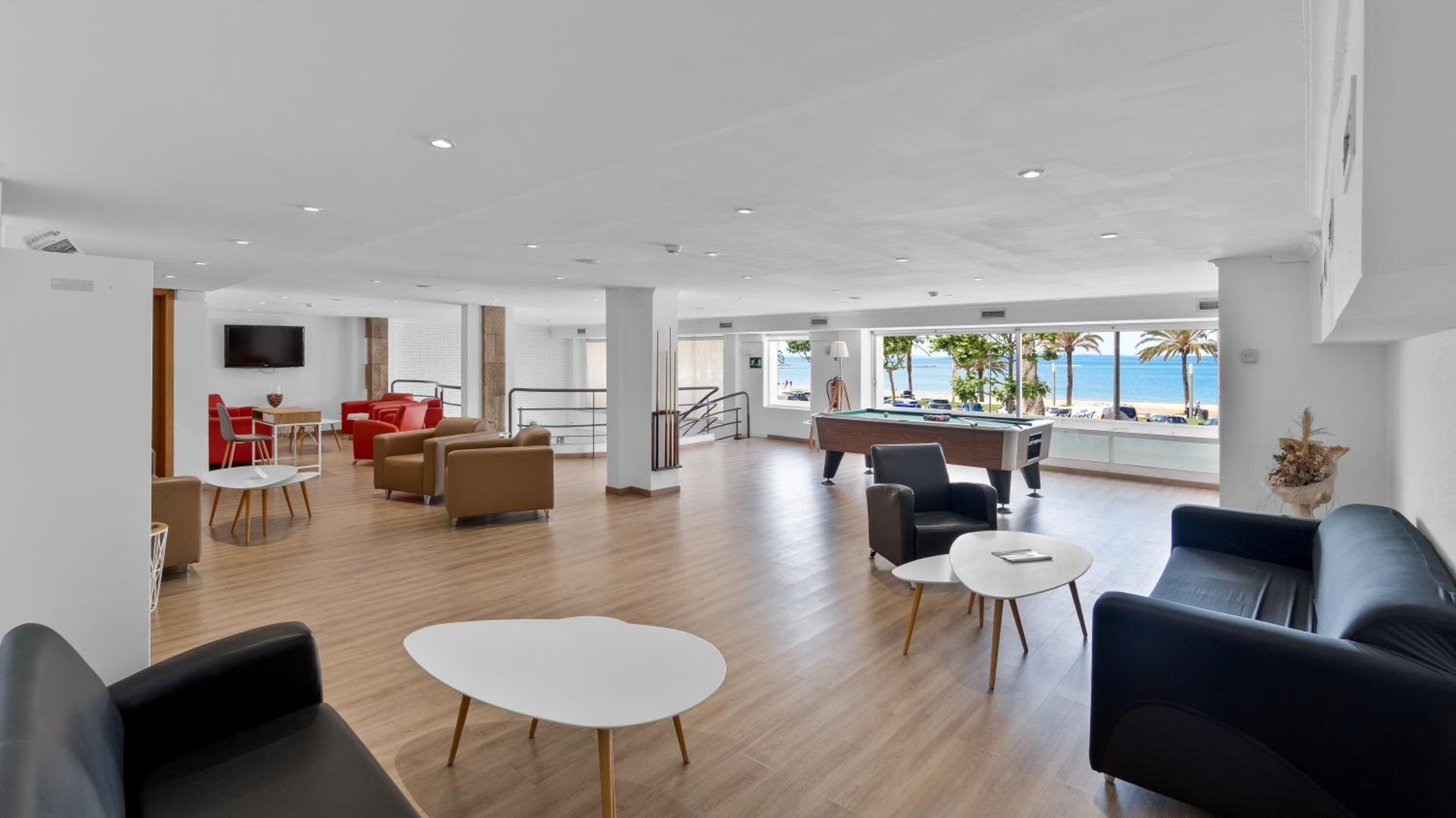 Hotel Vela 23/54