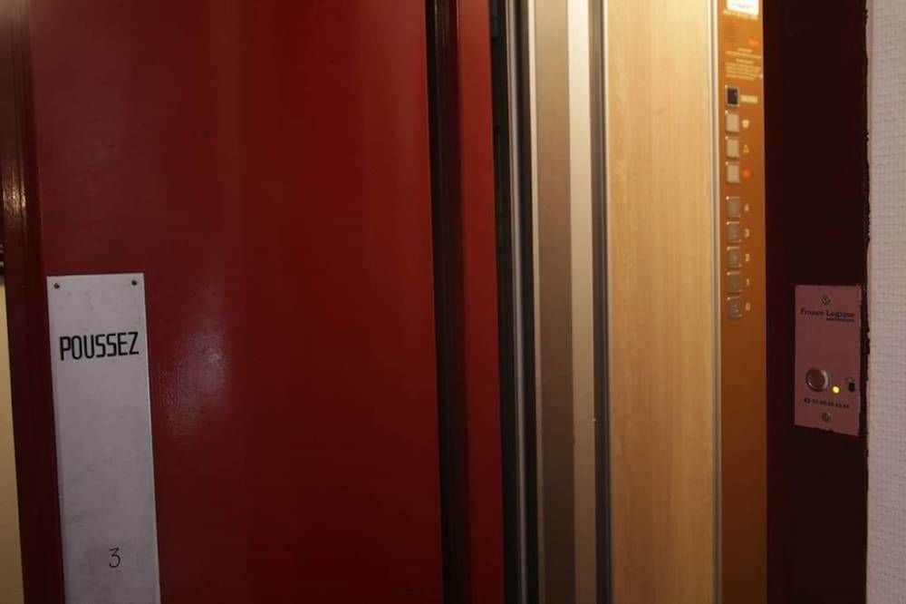 LUXOR BASTILLE HOTEL photo5
