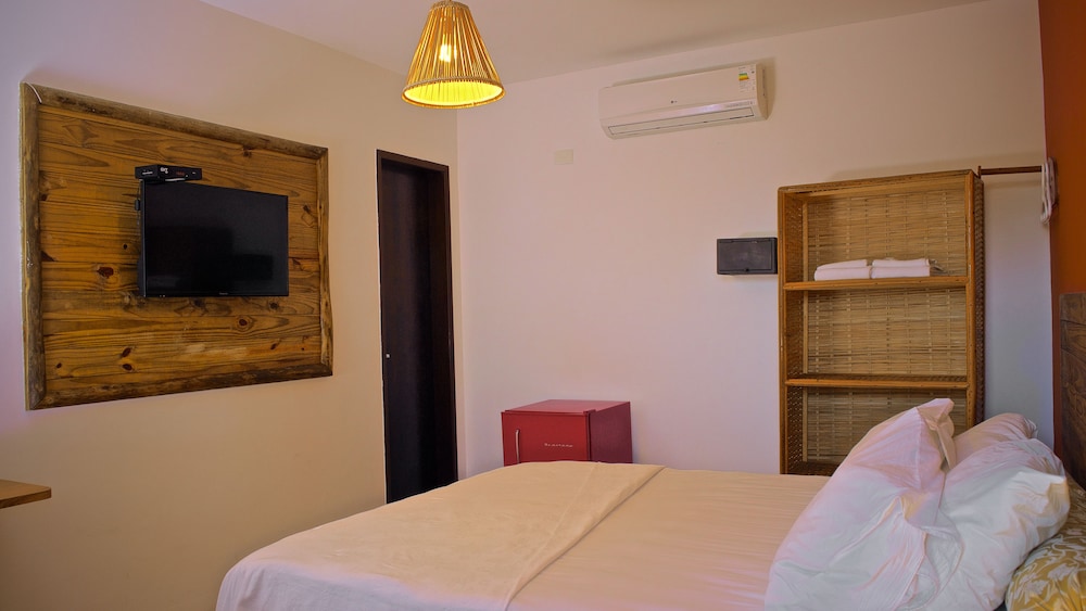 SUPERIOR, DOUBLE BED