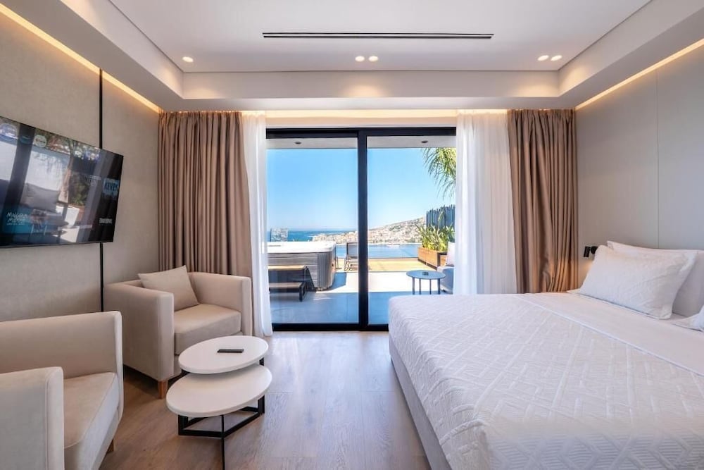 Hotel Teuta 9/50