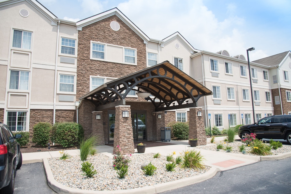 Staybridge Suites Fort Wayne 1/59