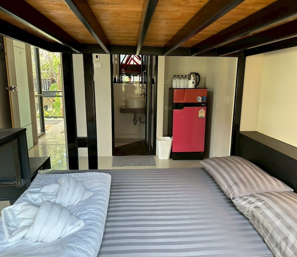 SUPERIOR, BUNK BED