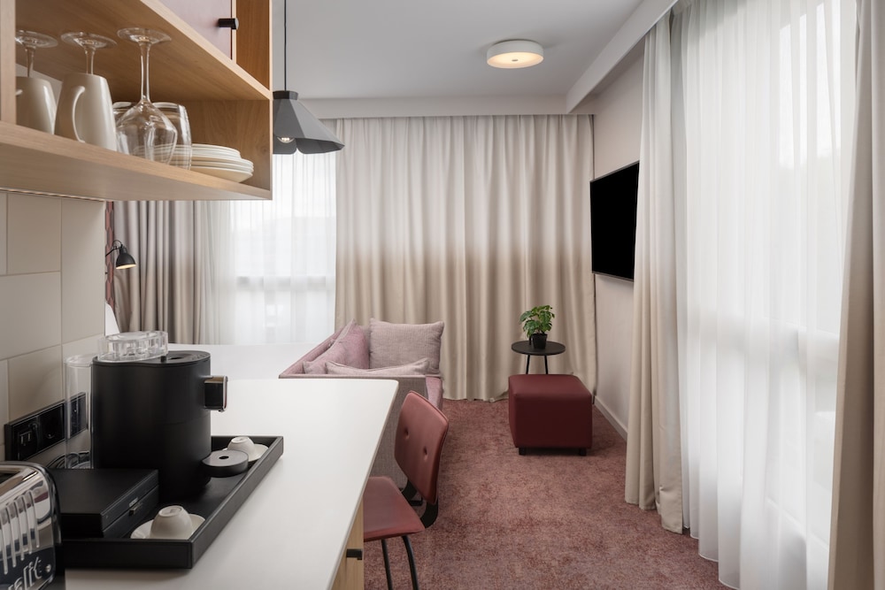 Hyatt House Paris Charles de Gaulle Airport 30/33