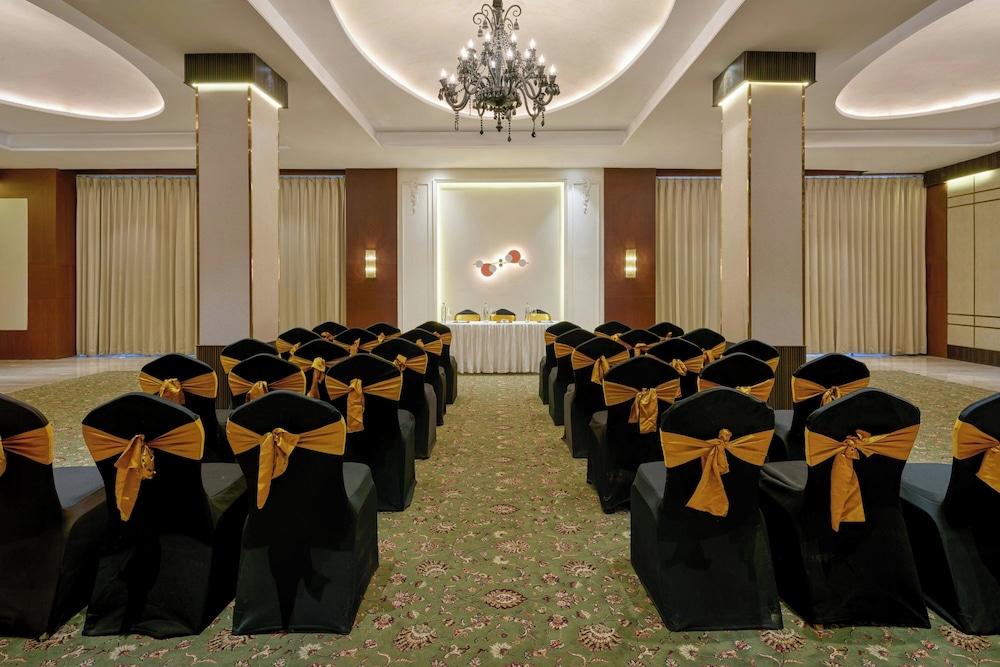 The Fern Residency Udaipur 40/54