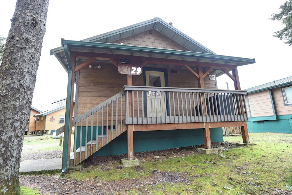Quileute Oceanside Resort 1/50