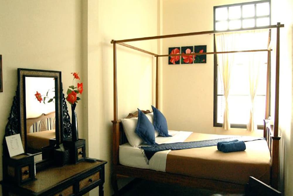 The Sayla Hotel 8/15