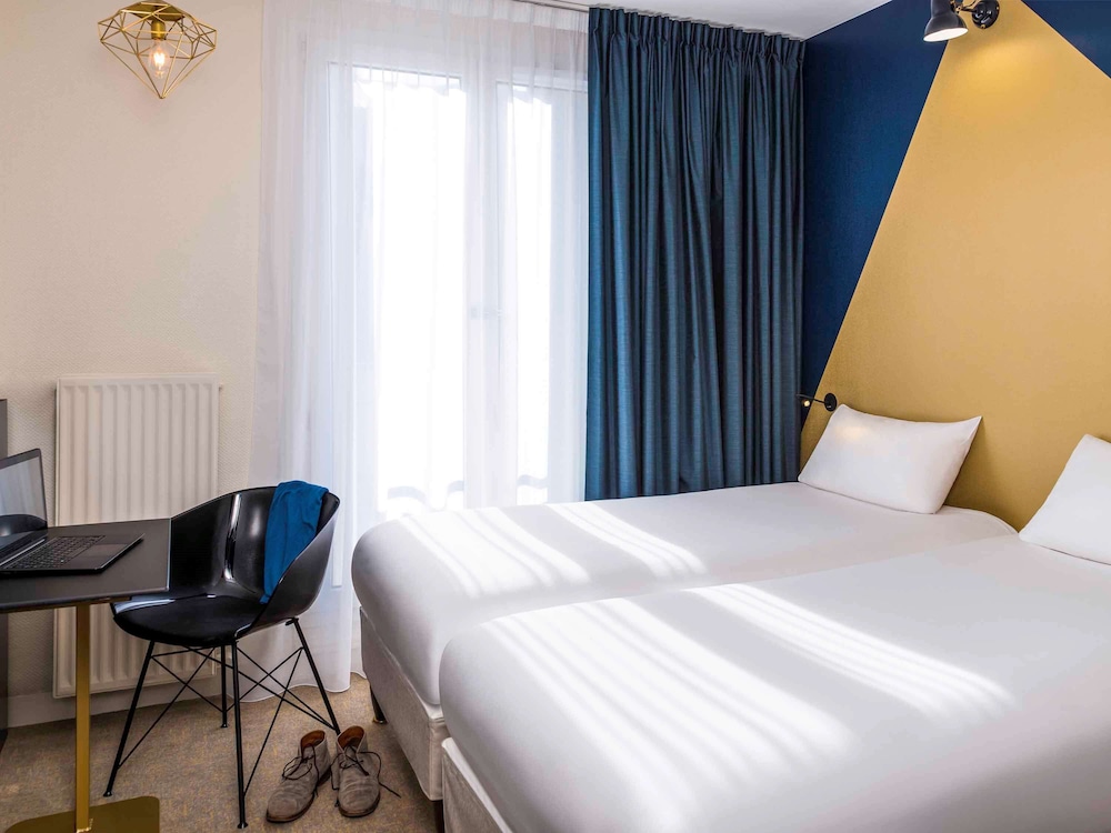 Ibis Styles Paris 15 Lecourbe 16/64