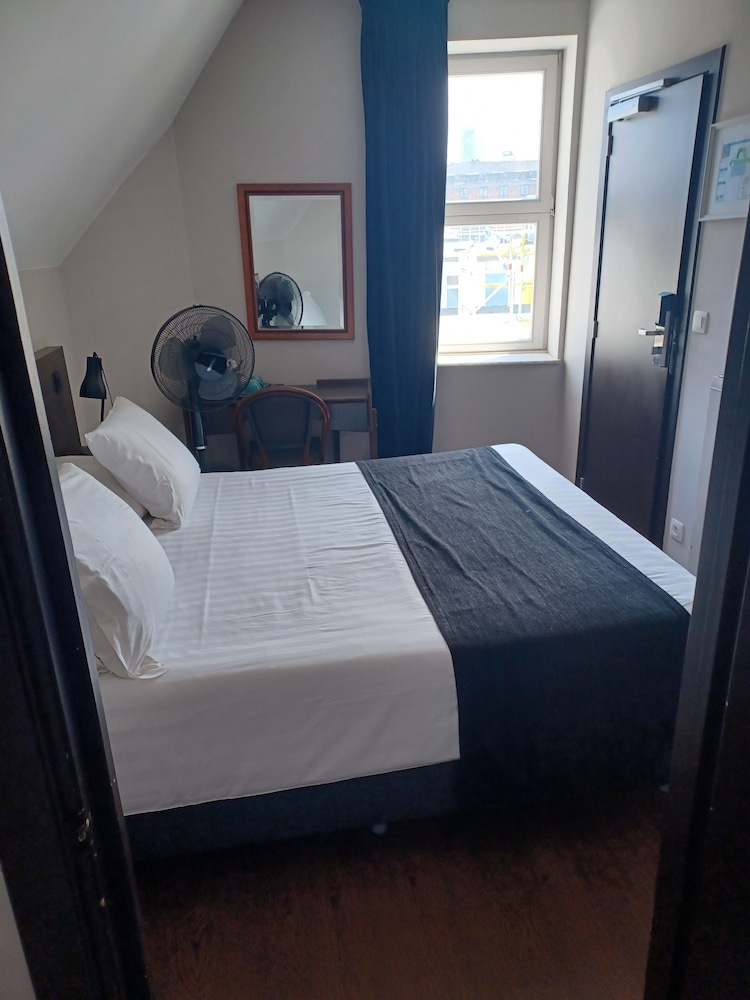Hotel Residence Le Quinze 17/80