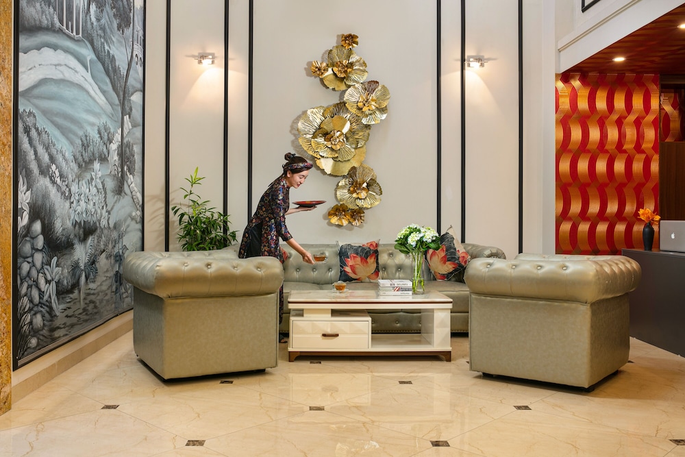 Mia Hotel 29/39