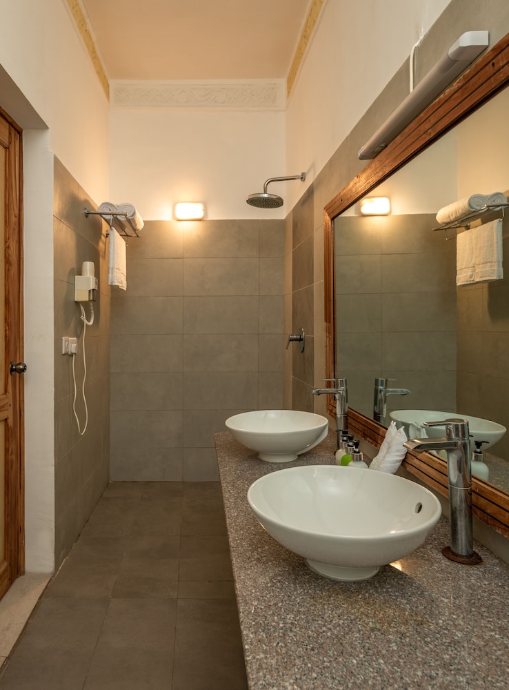 Moja Tuu the Luxury Villas And Nature Retreat 76/78
