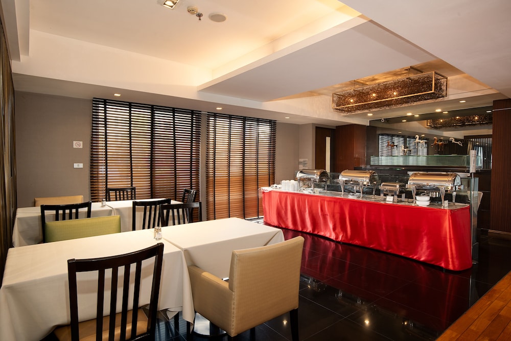 Lily Hotel Bangkok 37/50