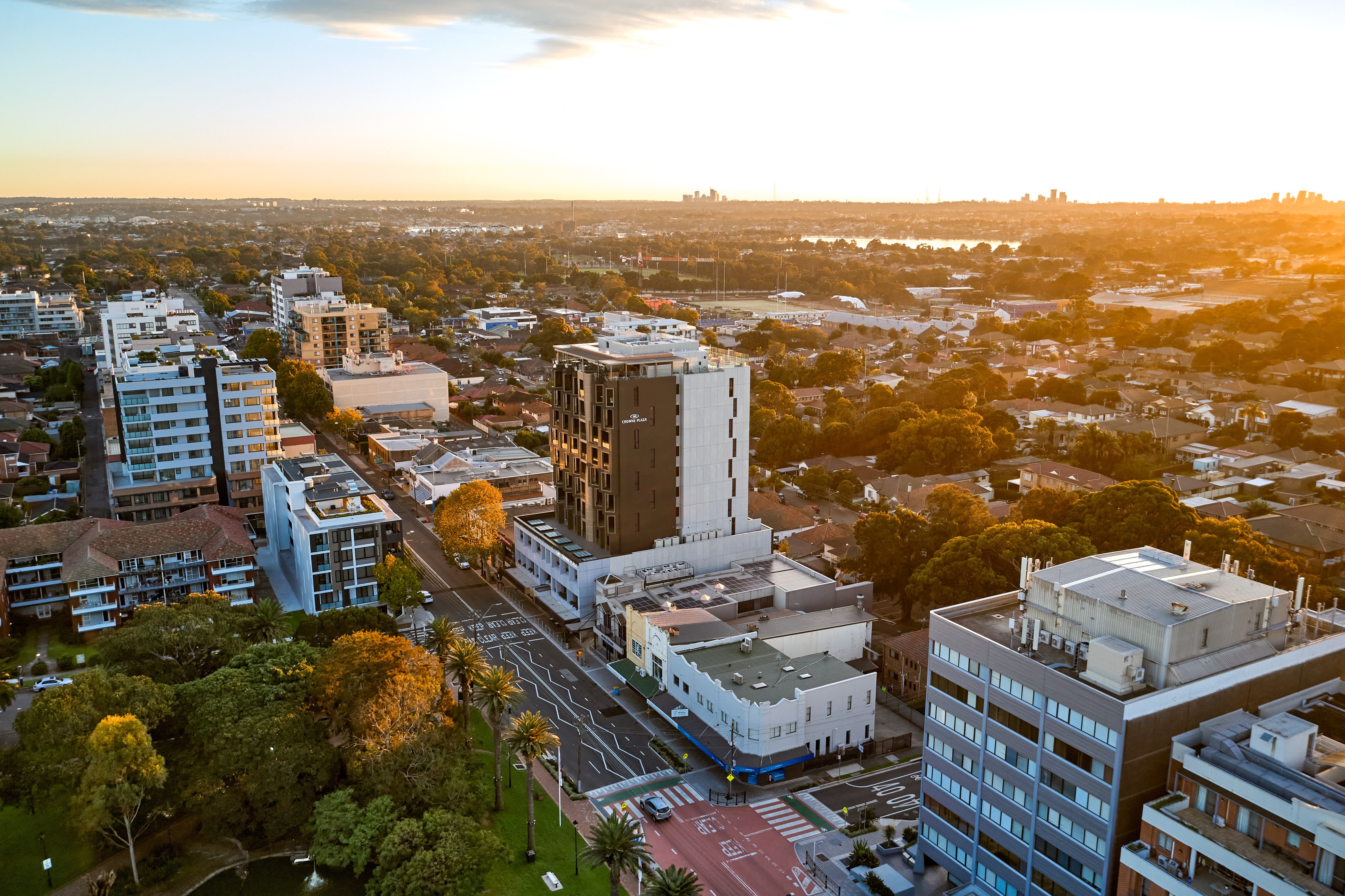 Crowne Plaza Sydney Burwood 57/60