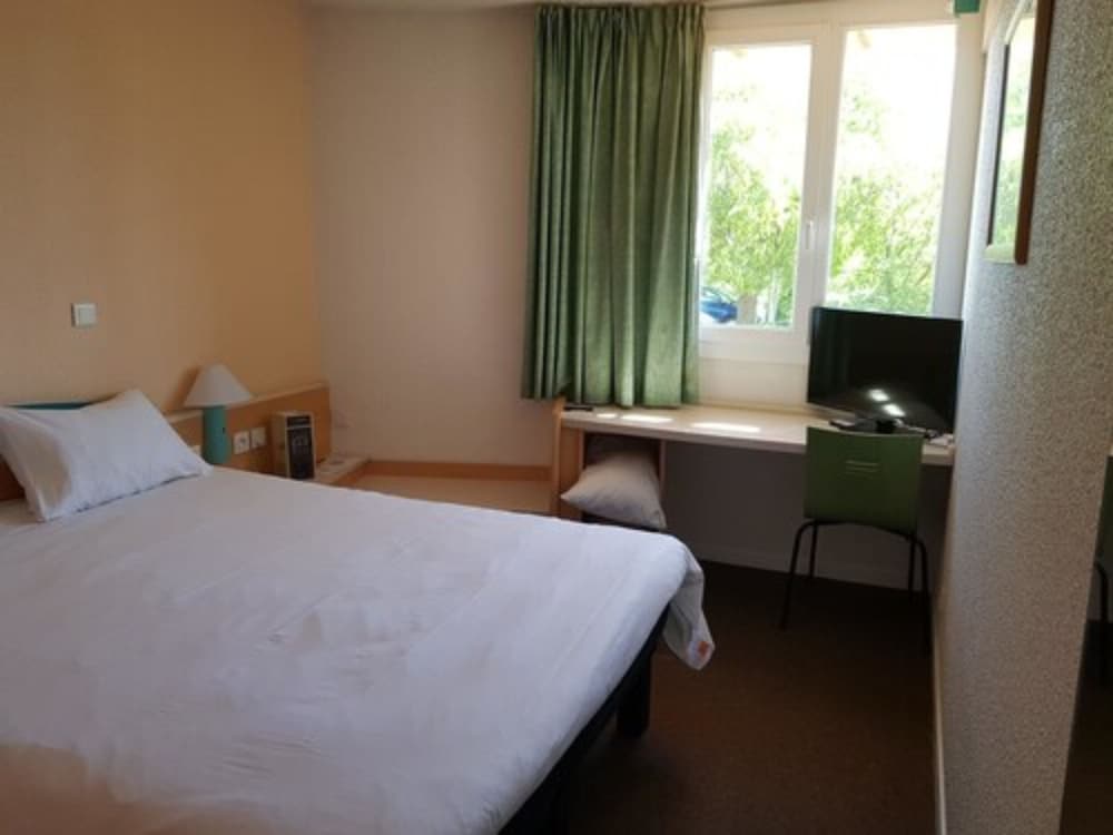 Ibis Beziers Est Mediterranee 14/73