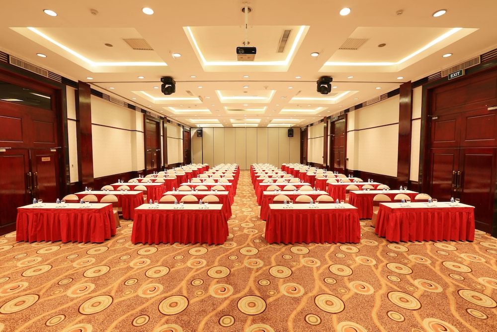 Ramana Hotel Saigon 61/68