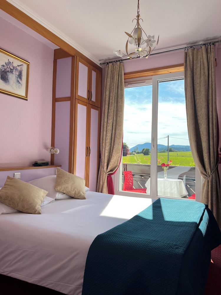LOGIS HOTEL DES ROCHES 26/60