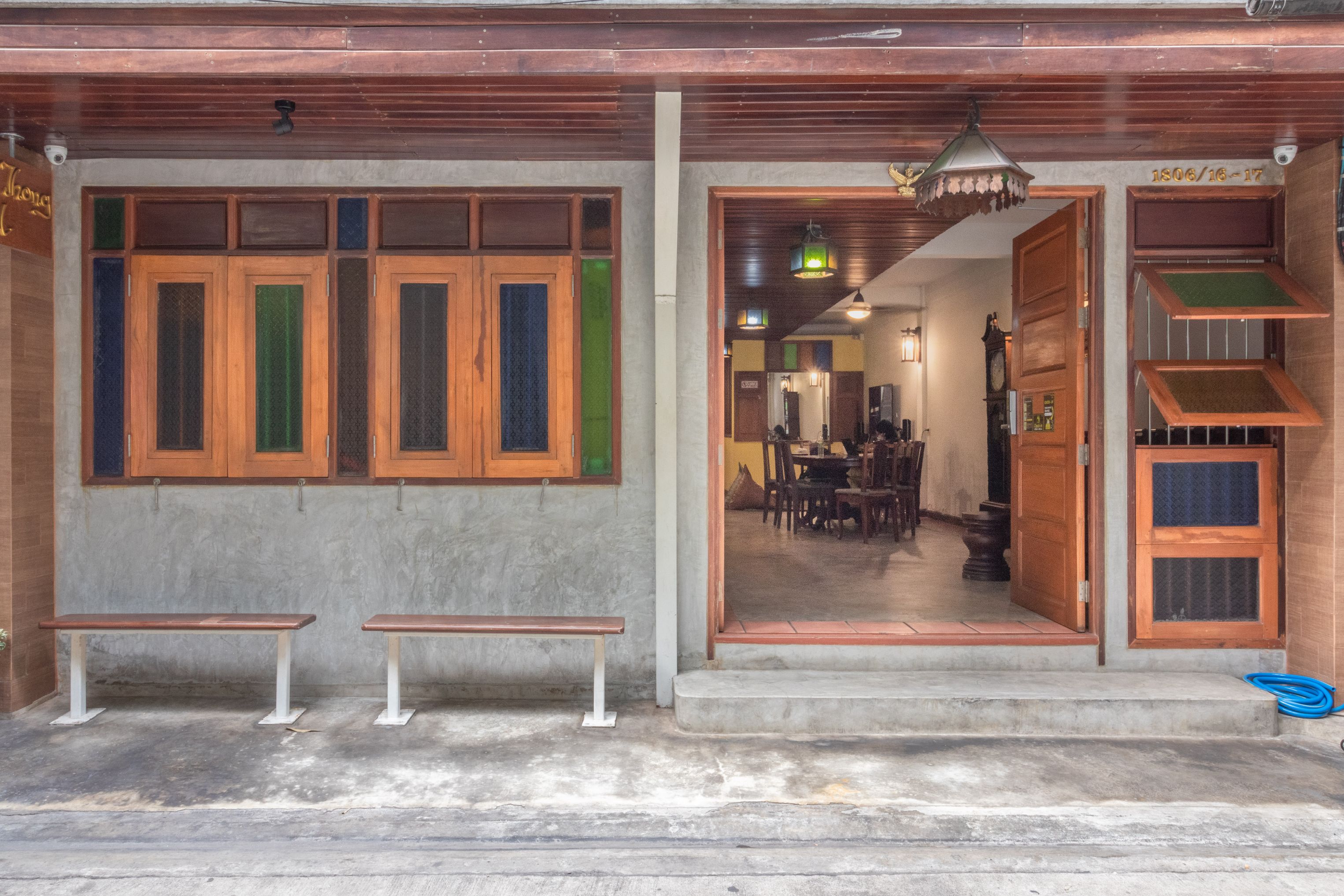 Banthat Thong Hostel 5/35