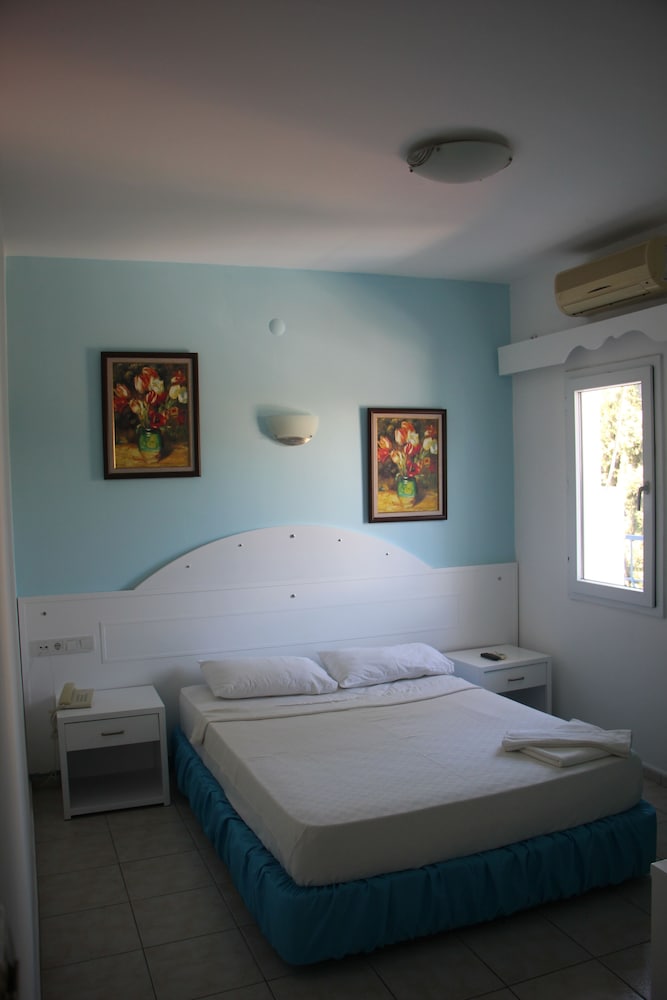 MAXSEA Beach Hotel 17/44