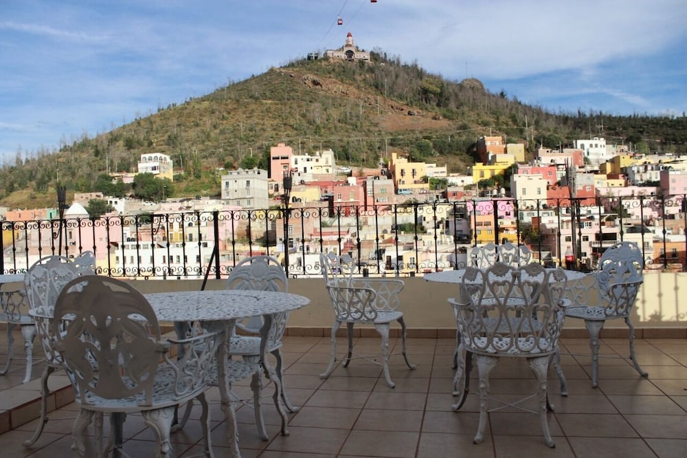 Hotel Posada Tolosa 46/63