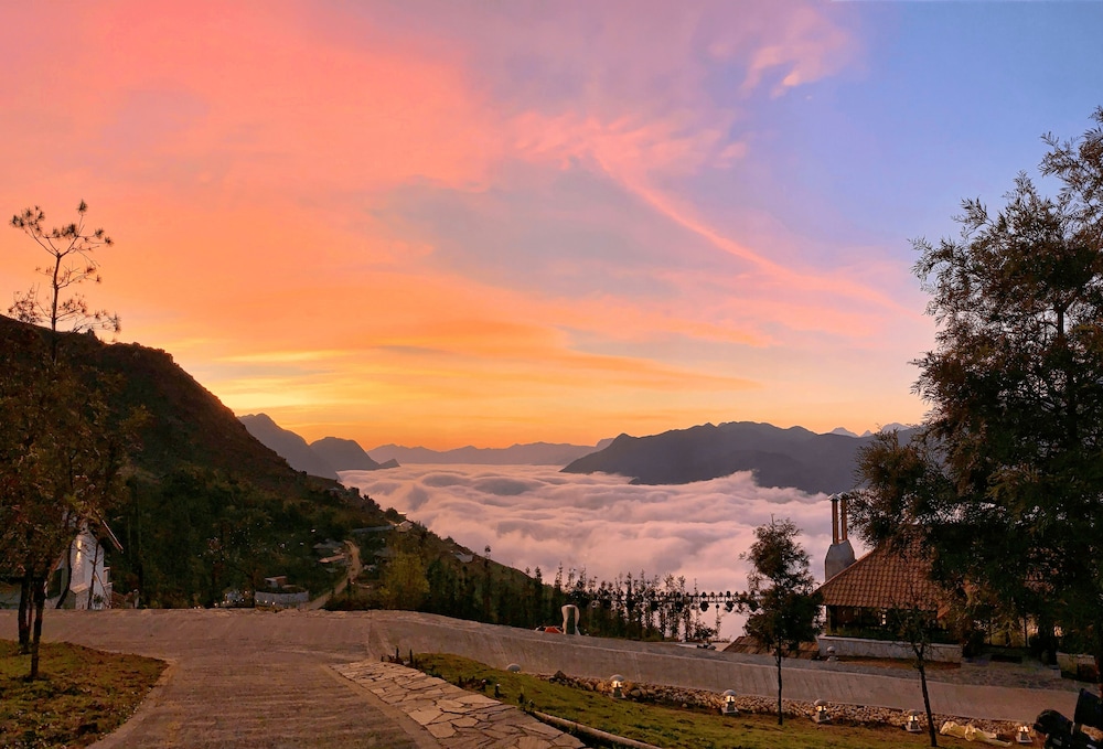 Ville De Mont Mountain Resort 45/50